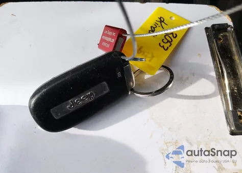 2014 Jeep Grand Cherokee Laredo z USA, uszkodzony, nr VIN 1C4RJFAG5EC214149